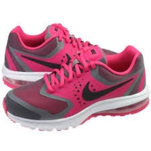 New Nike Max Premiere size 6 Youth Girls